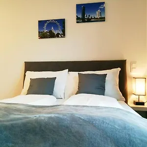 cosy-park-apartment-city-center.vienna-besthotels.com/