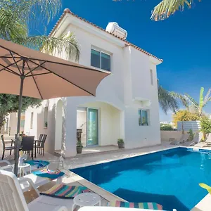 George's Lux Villa Protaras